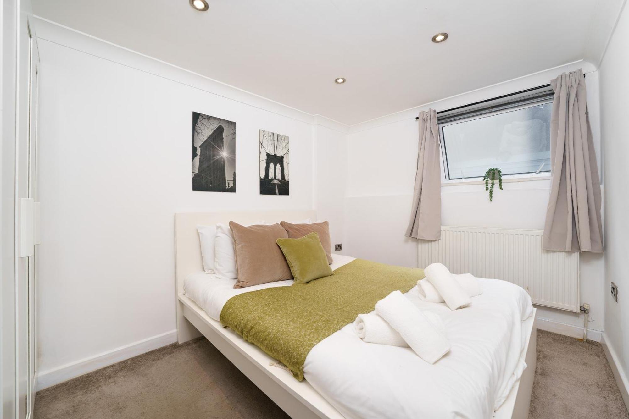 Apartment Modern 3br - Flat Sleeps 8 - Walk To Liverpool St