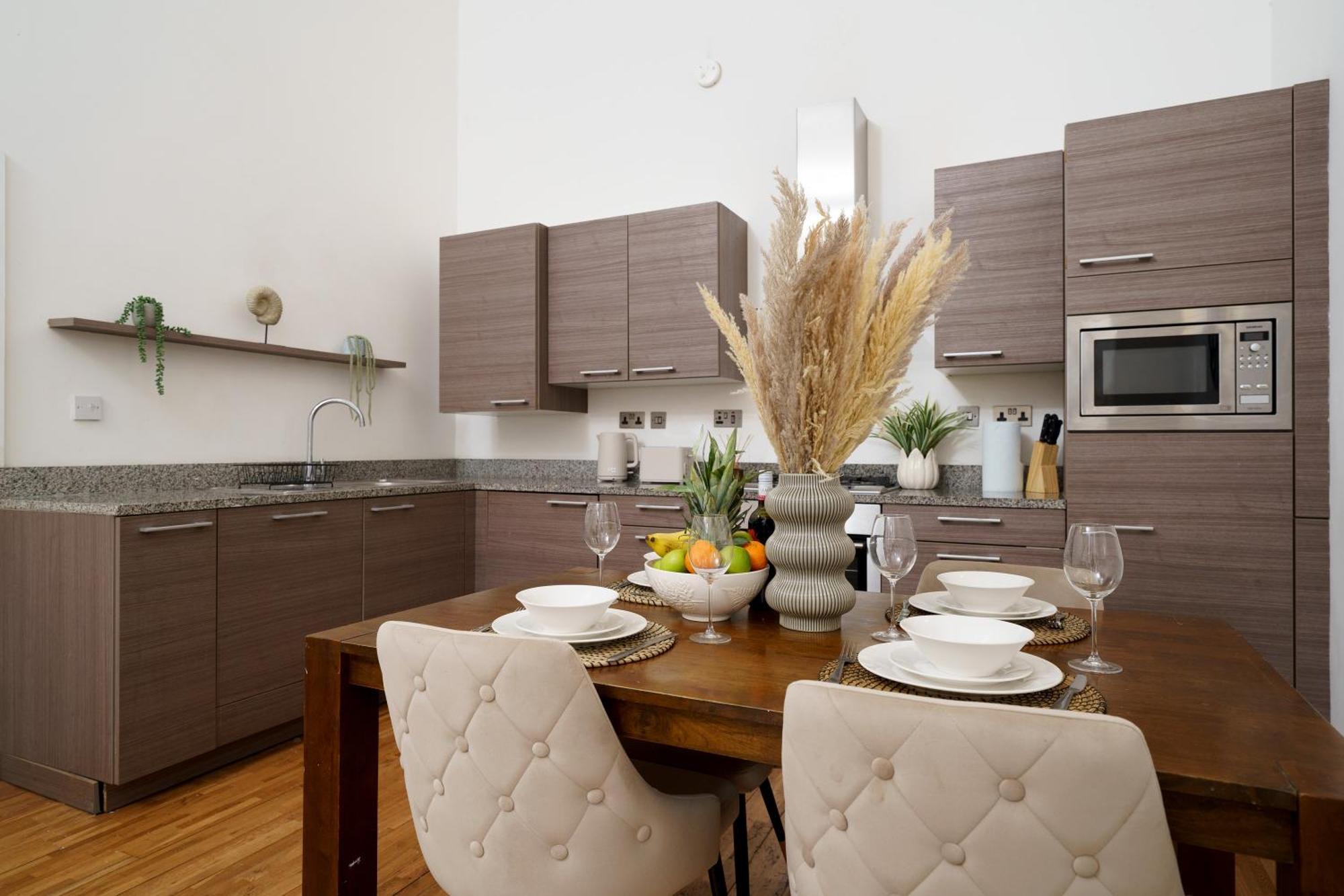 Apartment Modern 3br - Flat Sleeps 8 - Walk To Liverpool St *